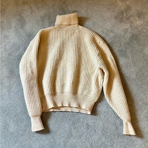 NWOT Cozy Wool Beige Turtleneck Sweater For Fall/Winter